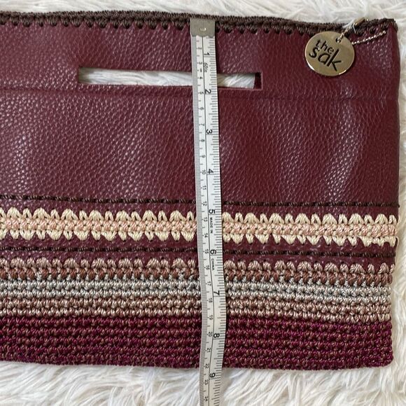 The Sak Back to Bali Genuine Leather Convertible Crossbody - Picture 14 of 15